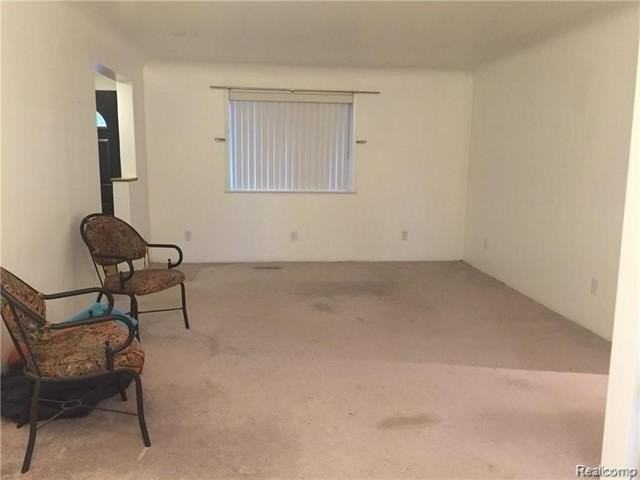 541 Mary Ellen Rd - Photo 2 of 9