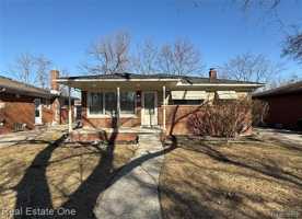 featured image of 8064 Whitefield St