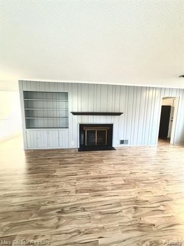 158 Marlborough Dr - Photo 6 of 19