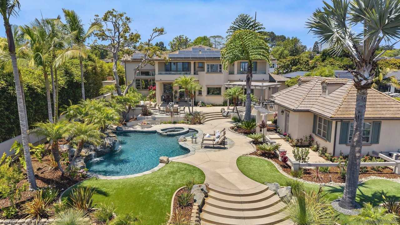 617 Gage Dr - Photo 2 of 50