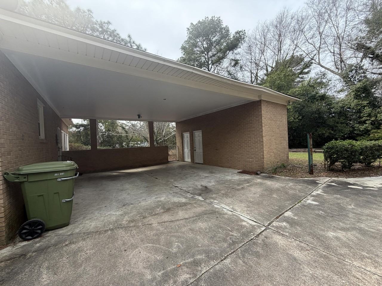 115 Adams Ave - Photo 7 of 50