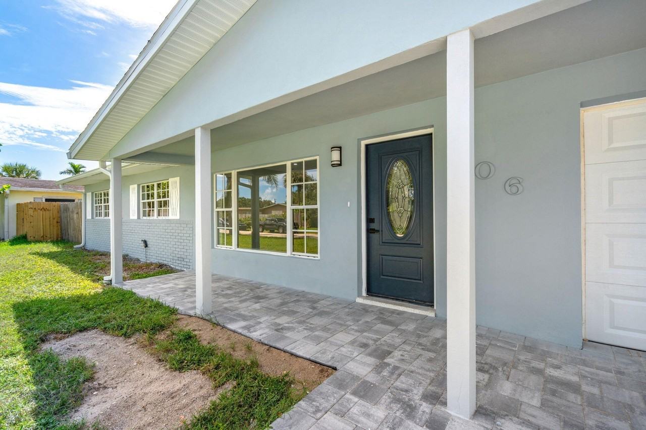 406 Laurel St - Photo 6 of 44