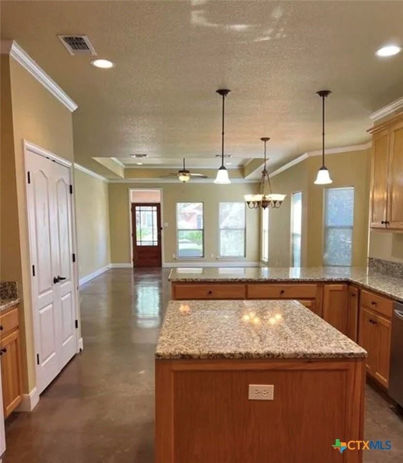 2247 Cotton Blvd - Photo 4 of 12