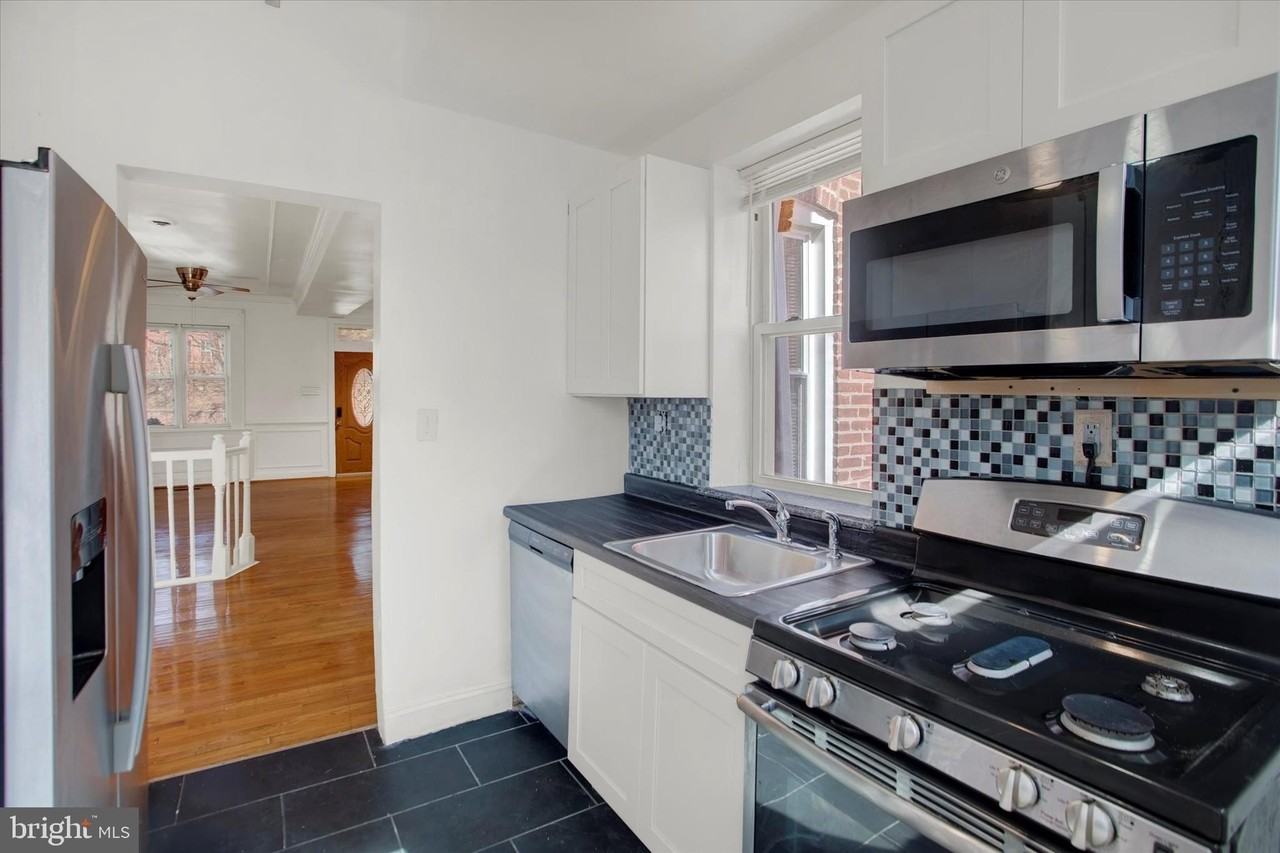 637 M St Ne - Photo 6 of 15