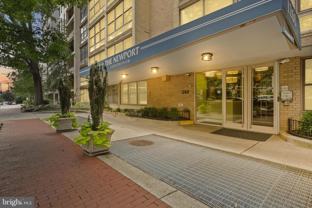 1260 21st St Nw Apt 108 - Photo 1 of 1