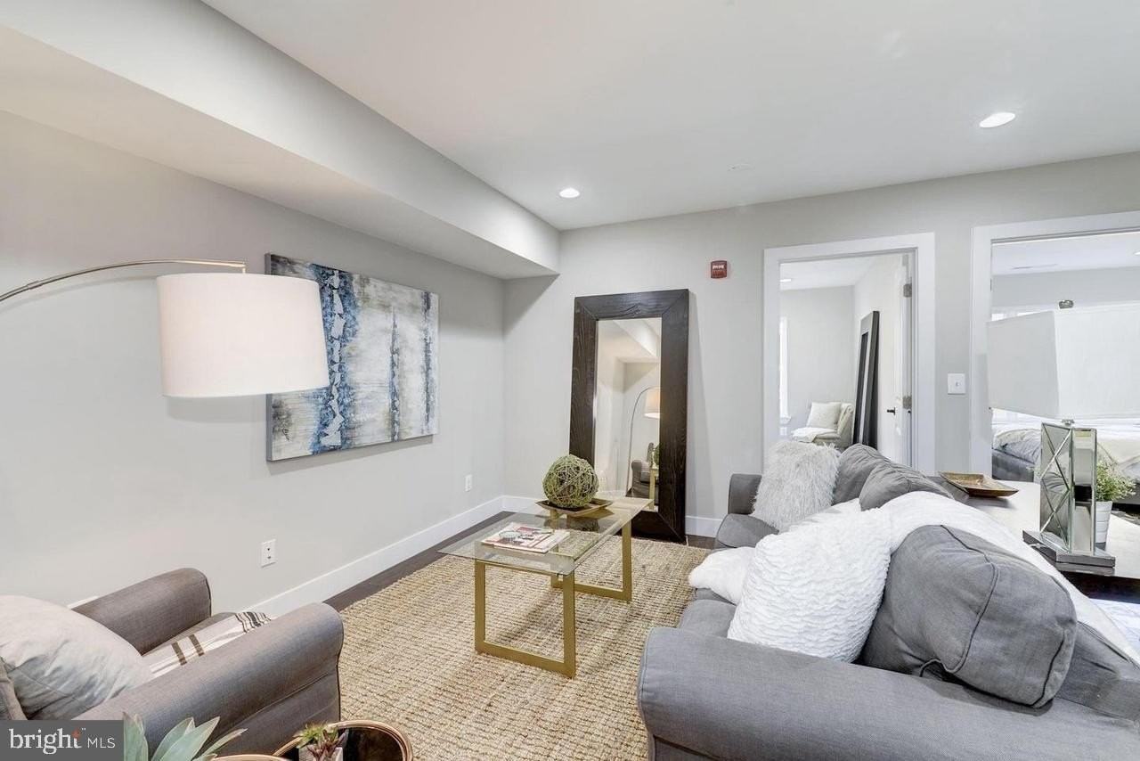 528 Kennedy St Nw Unit 401 - Photo 6 of 10