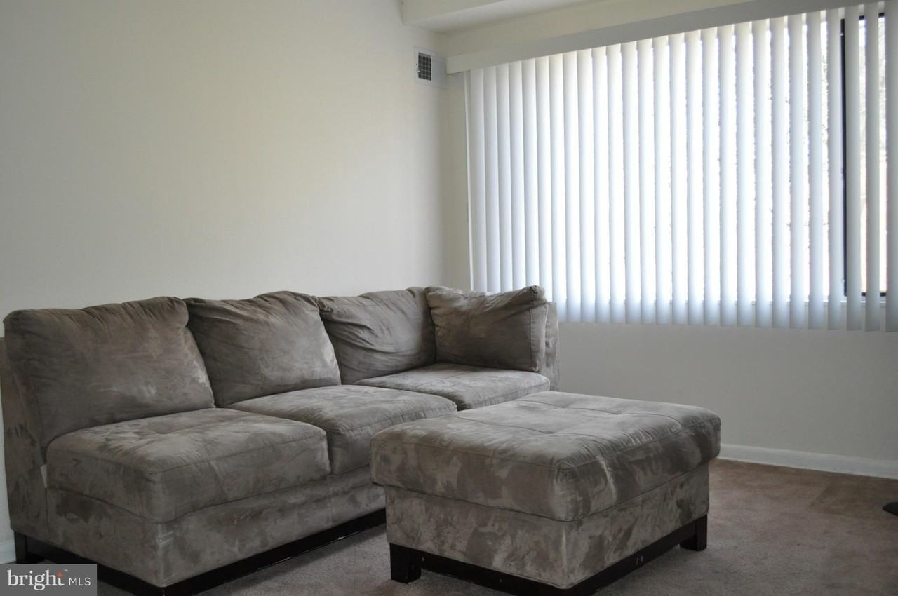 301 Anacostia Rd Se Unit 2 - Photo 4 of 19