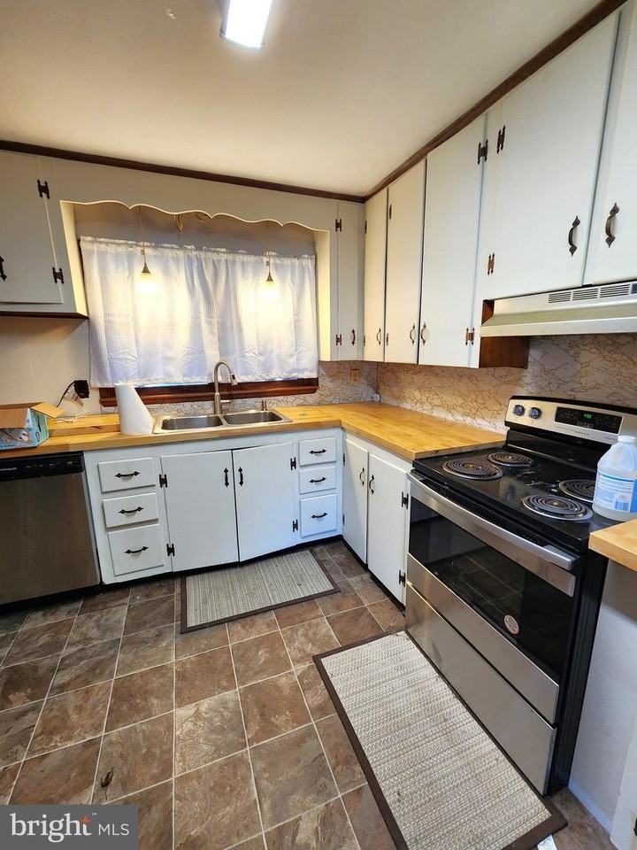 8754 Concord Rd - Photo 7 of 21