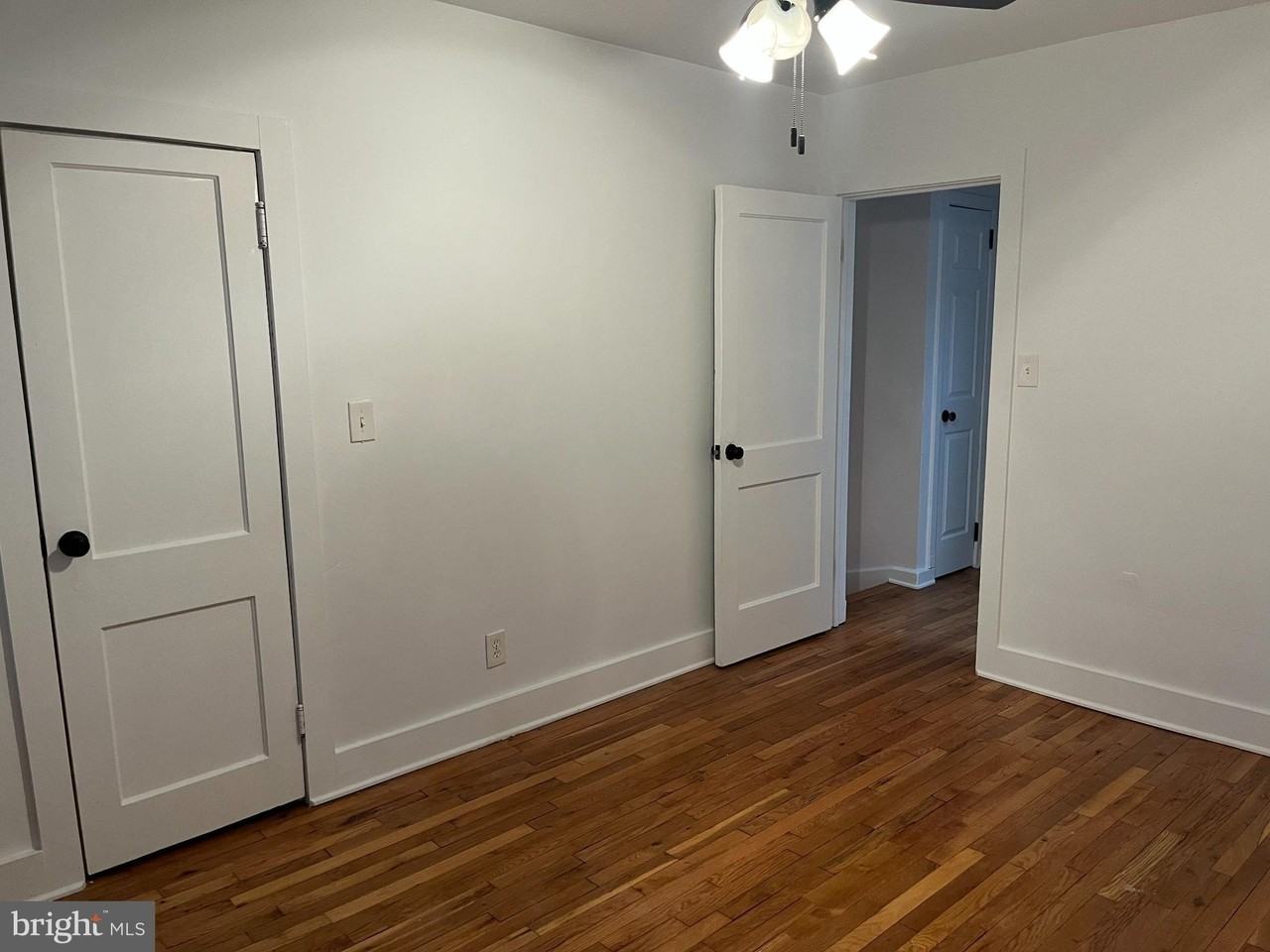 1231 W 37th St - Photo 7 of 15