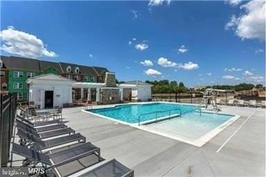 7575 Crowley St - Photo 4 of 18