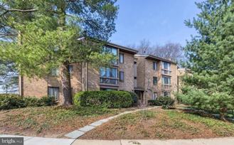 10528 Cross Fox Ln Apt F2 - Photo 1 of 1