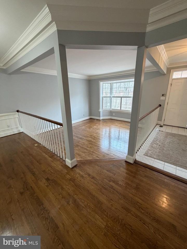 8017 Rising Ridge Rd - Photo 5 of 13