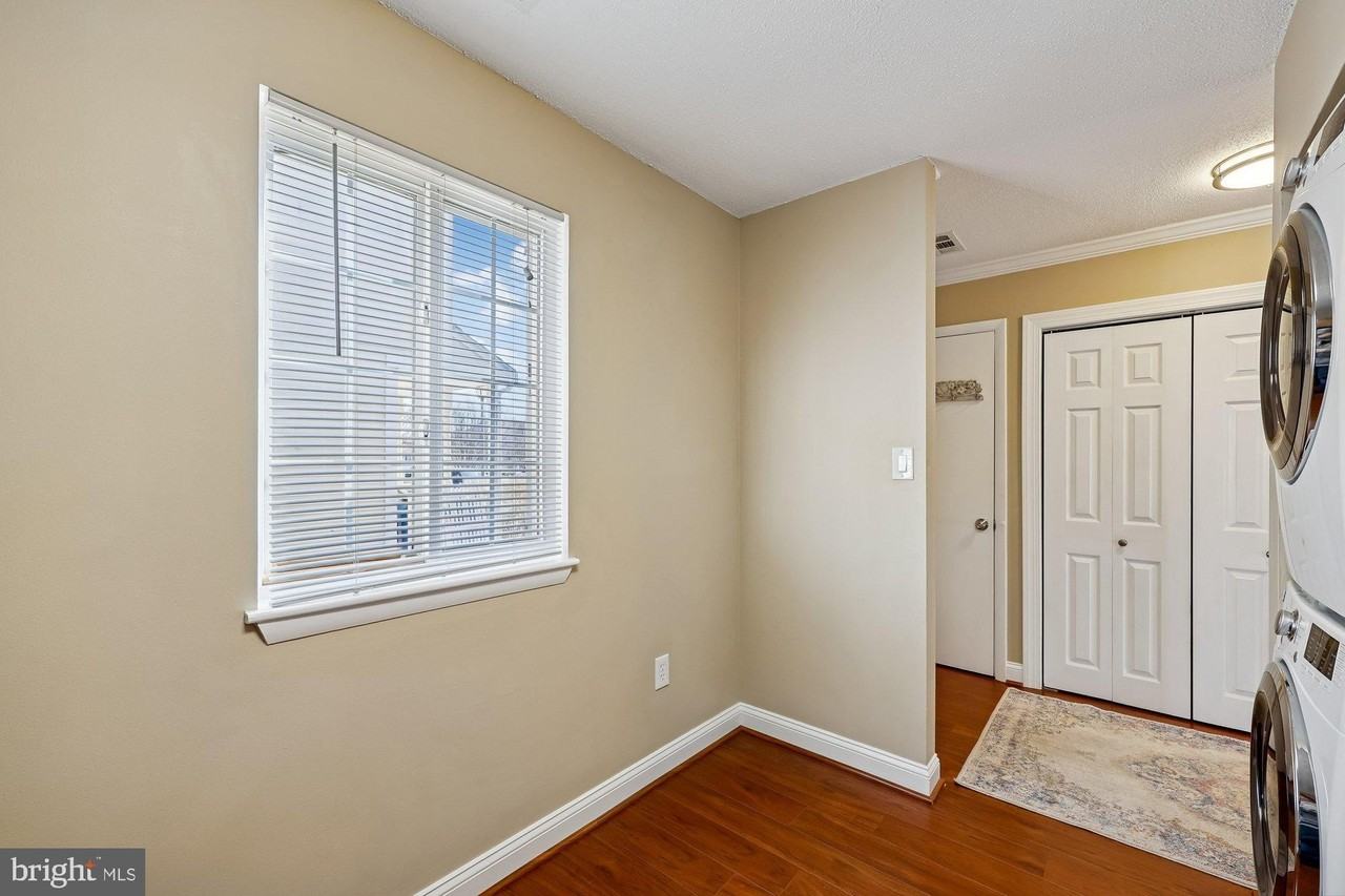 11407 Herefordshire Way - Photo 7 of 28