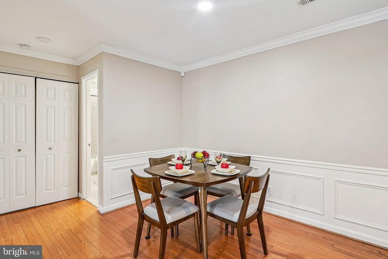 18202 Chalet Dr Apt 1 - Photo 7 of 29