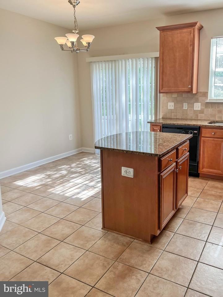 720 Garrett A Morgan Blvd - Photo 6 of 24