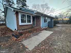 41 4th St Unit B - Photo 1 of 1