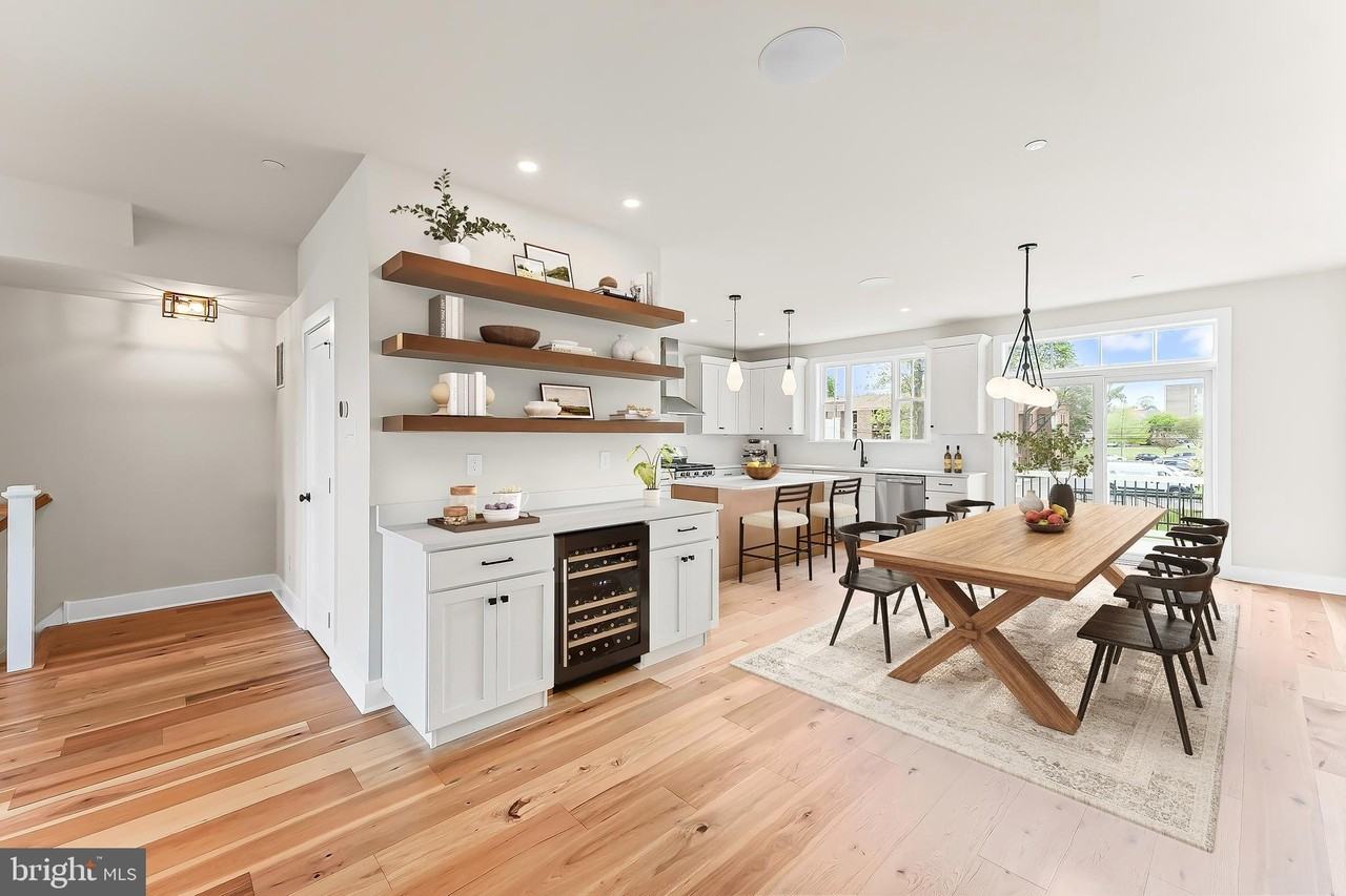 734 S Matlack St - Photo 4 of 22