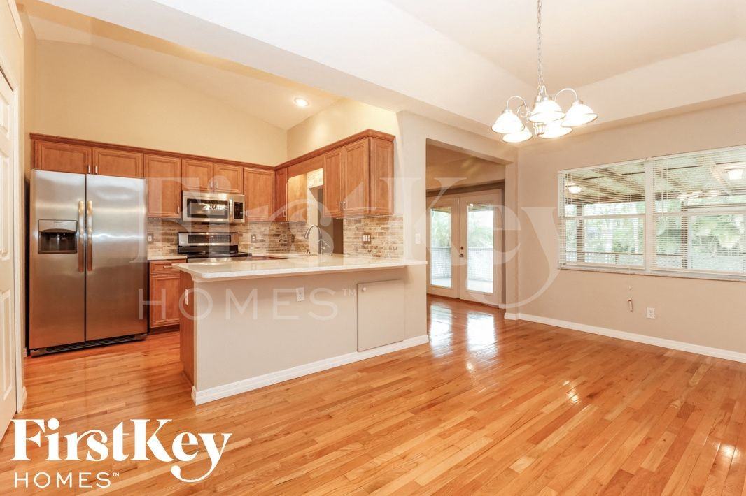 17373 Allentown Rd - Photo 5 of 15