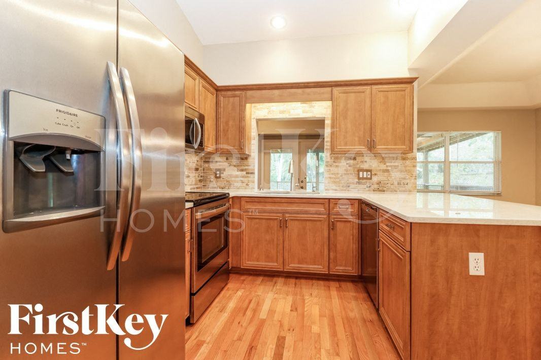 17373 Allentown Rd - Photo 6 of 15