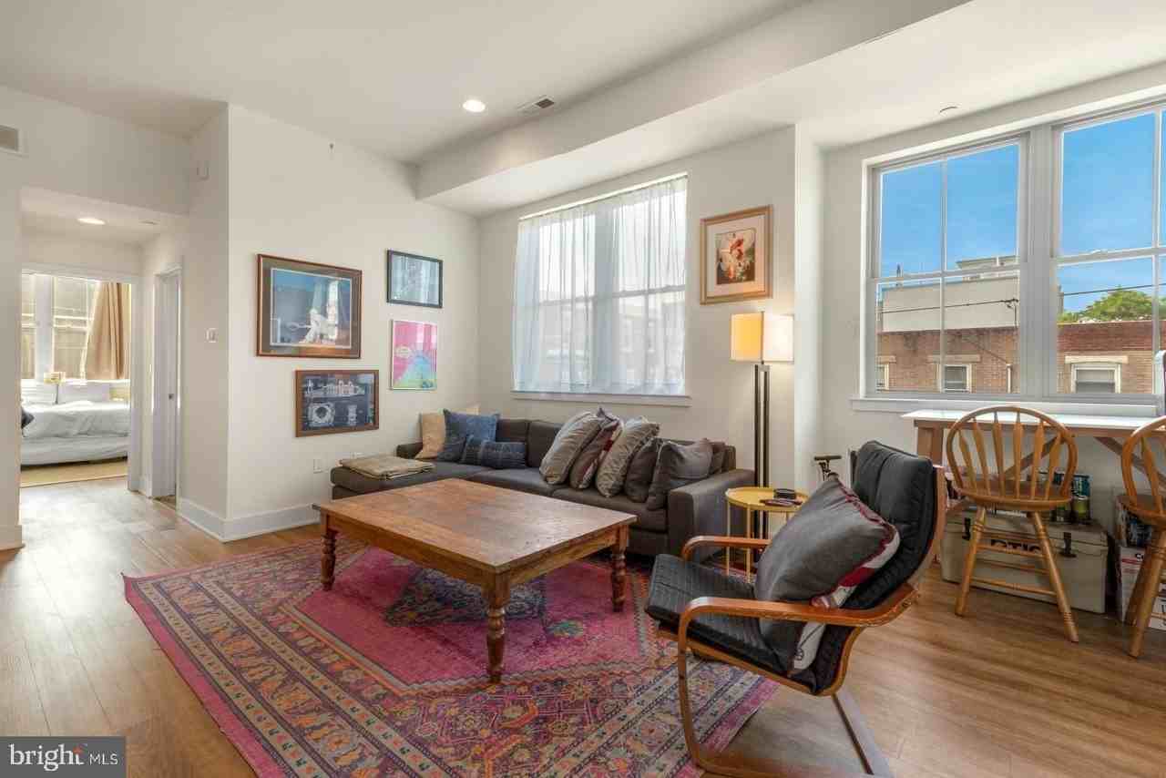 1356 S Bouvier St Unit 2 - Photo 3 of 29