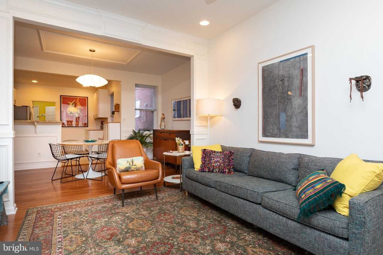 456 W Winona St - Photo 4 of 25