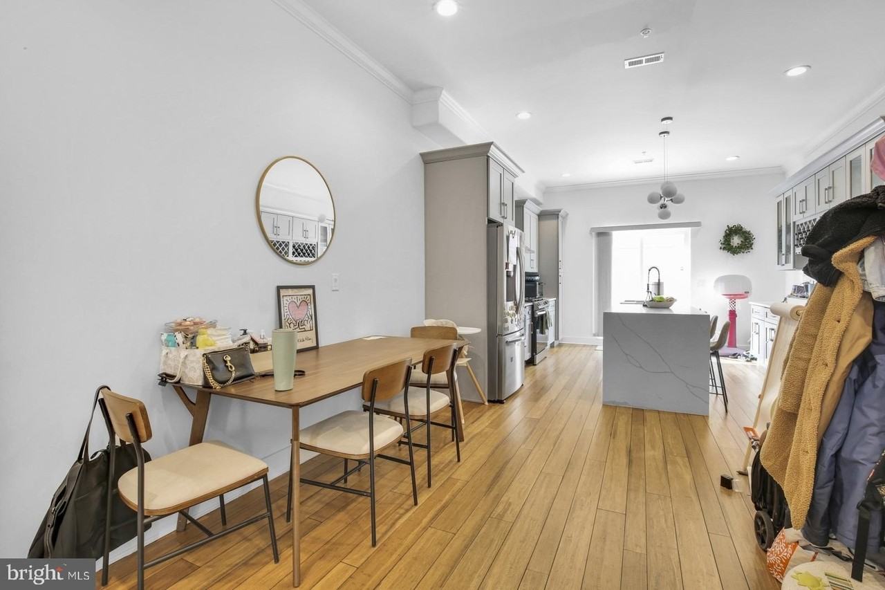 2604 Reed St - Photo 4 of 32