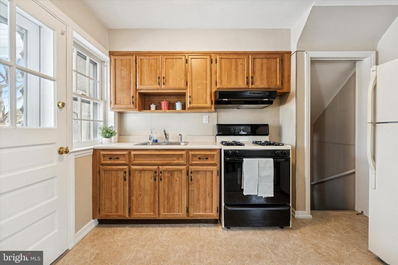 8711 Old Line Rd - Photo 7 of 21