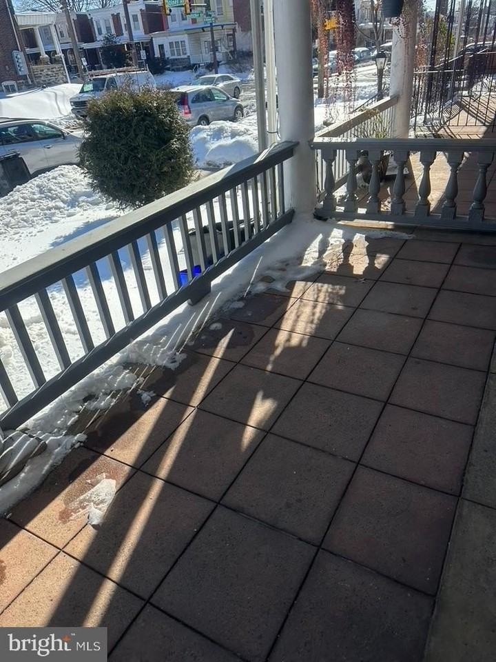 5608 N Mascher St - Photo 2 of 28