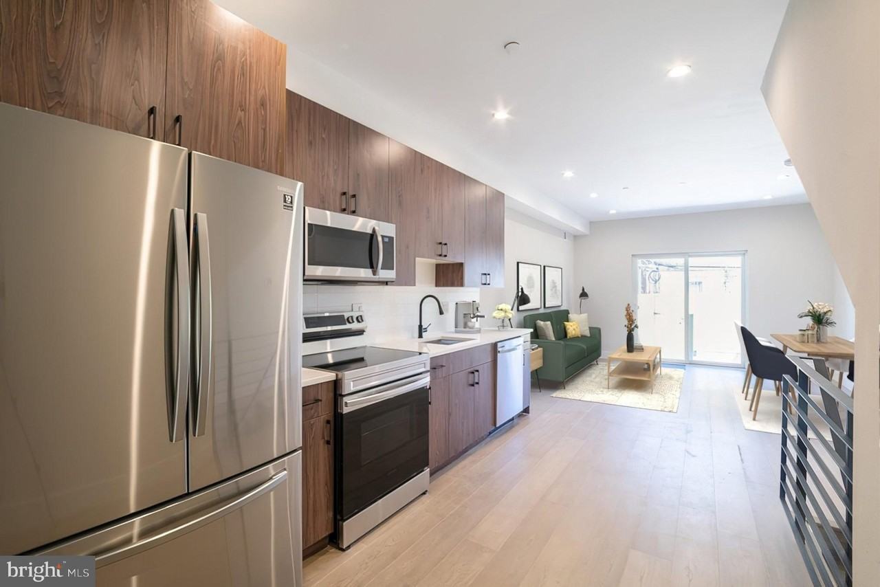 2147 N Franklin St Unit A - Photo 2 of 22