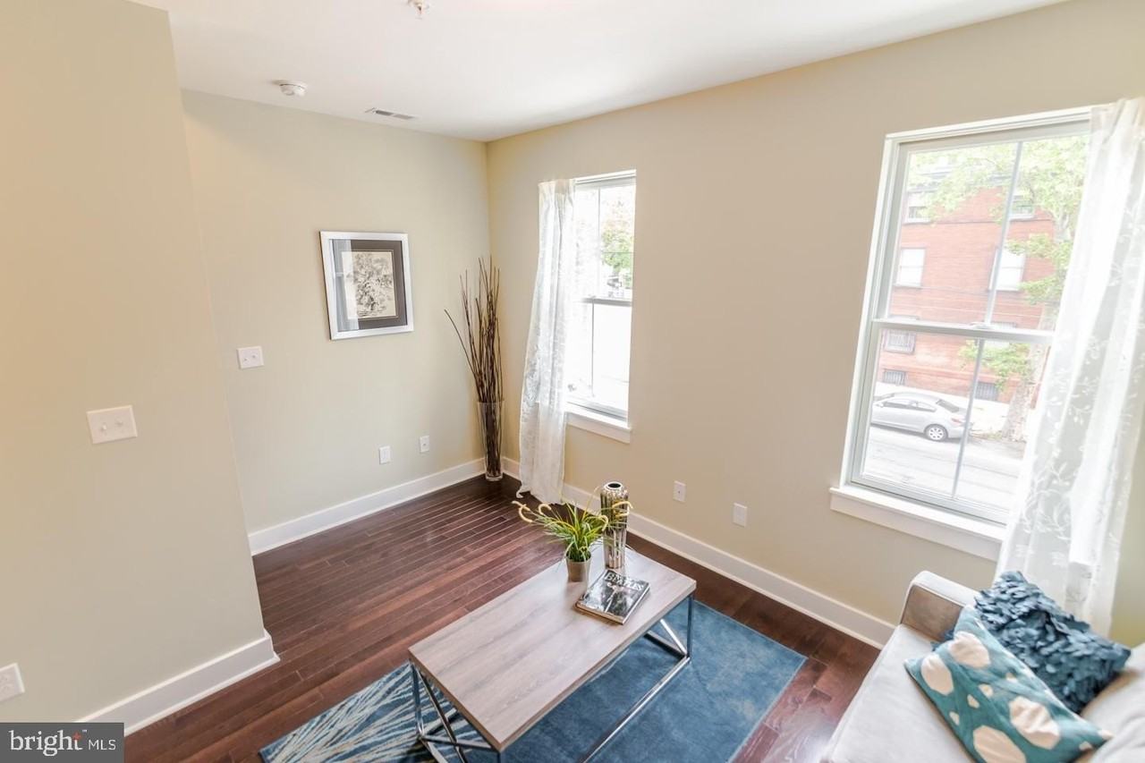 2012 W Girard Ave Apt 11b - Photo 4 of 12