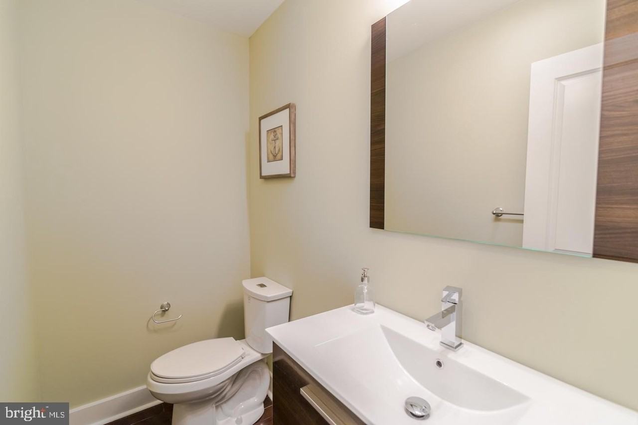 2012 W Girard Ave Apt 11b - Photo 6 of 12