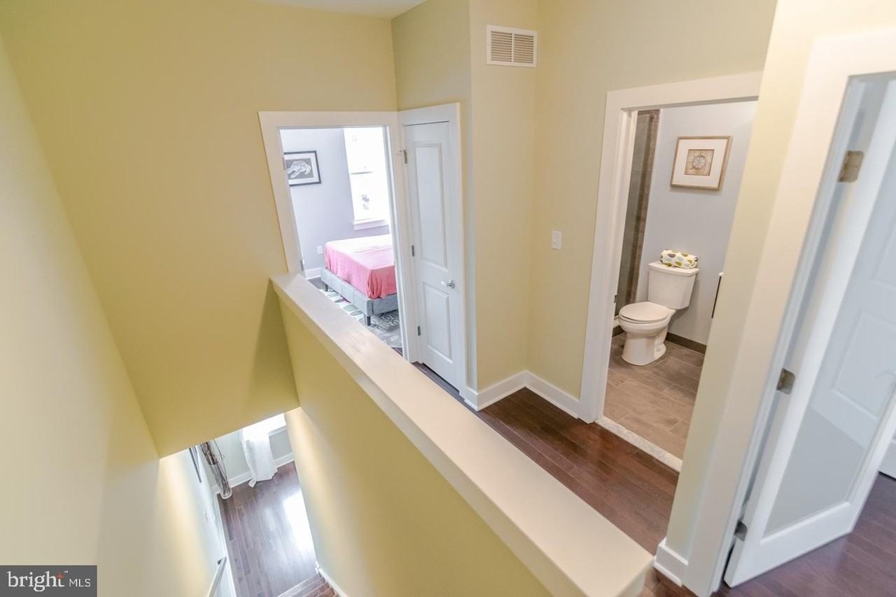 2012 W Girard Ave Apt 11b - Photo 7 of 12