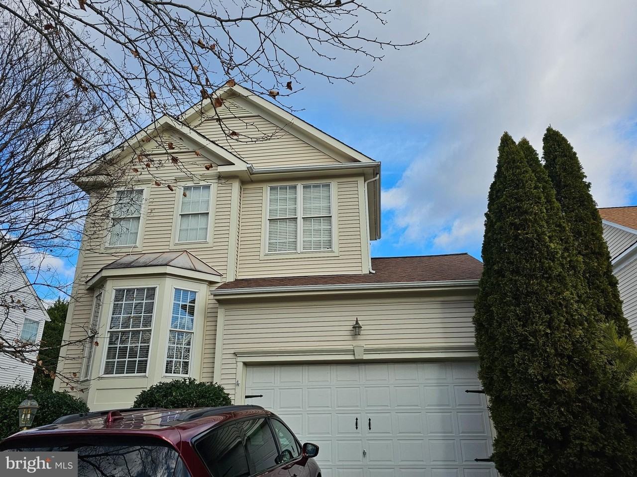 43442 Katling Sq - Photo 2 of 30