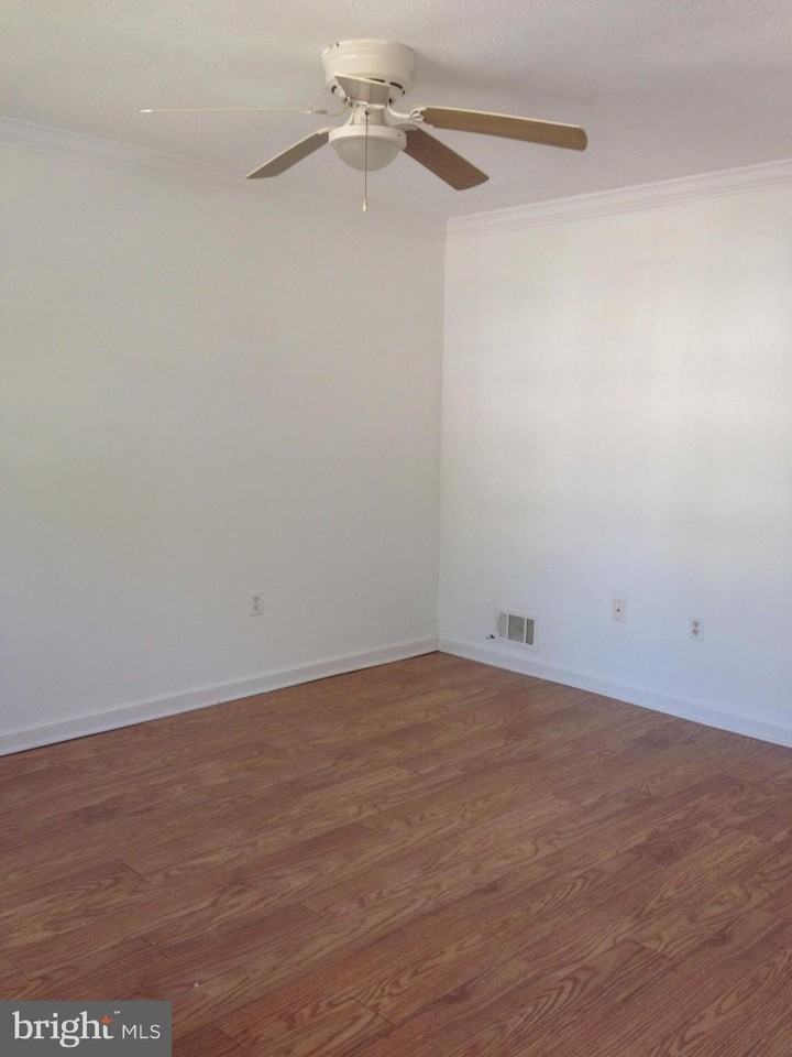 16565 Sherwood Pl - Photo 2 of 6