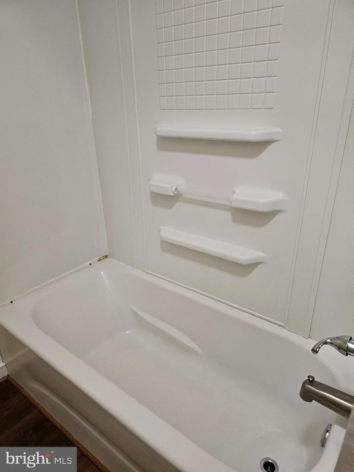 28 E Pall Mall St - Photo 5 of 17