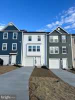 featured image of 167 Clifton Mnr