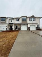 featured image of 1692 Hallview Ct