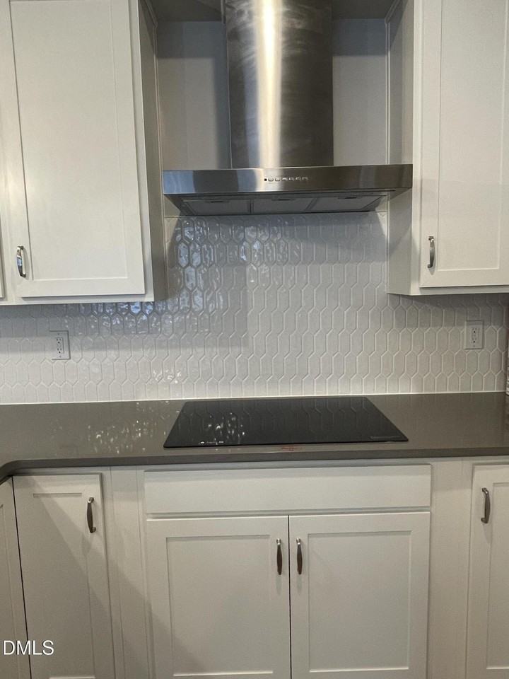 600 Hedrick Ridge Road unit: 102 - Photo 7 of 28