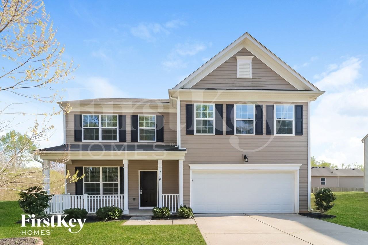 114 Emperors Trl - Photo 2 of 16