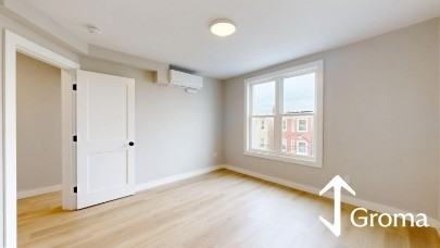 276 Maverick St #7 - Photo 6 of 11