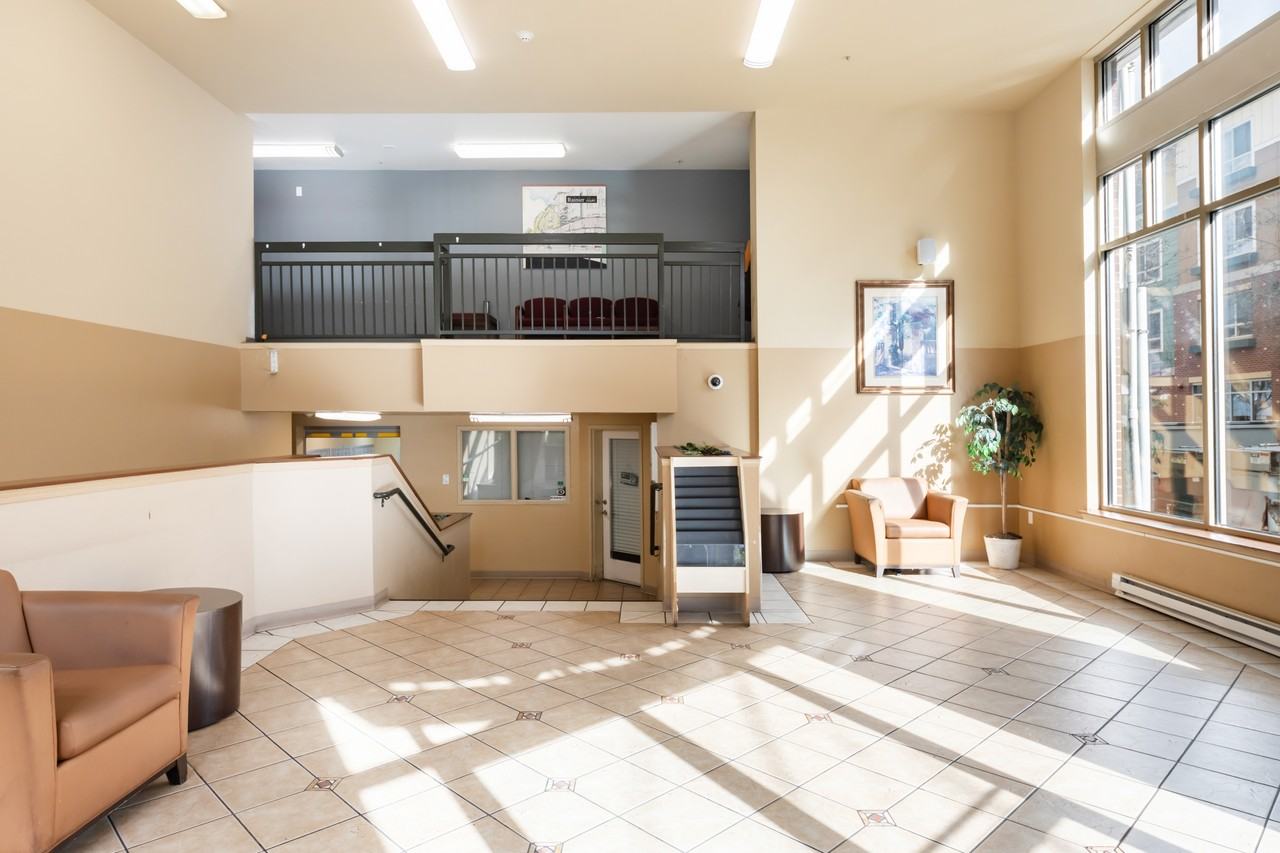 Courtland Place - Photo 4 of 19