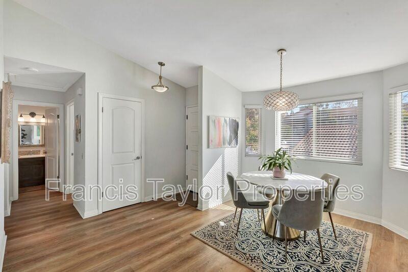 2882 Andover Ave - Photo 7 of 23