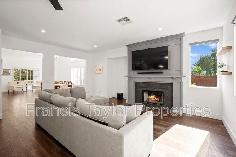 285 Oak Valley Ln - Photo 5 of 45