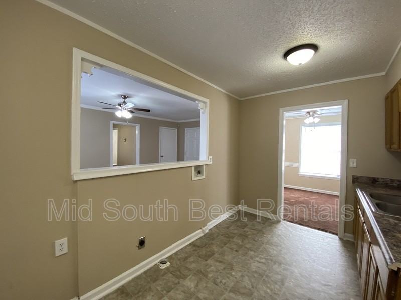 1334 Carrolton Rd - Photo 3 of 15