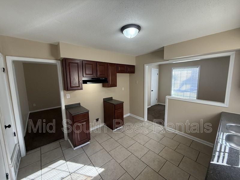 5478 Flowering Peach Dr - Photo 5 of 18