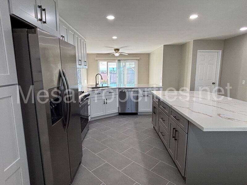 9325 Palo Alto St - Photo 7 of 19