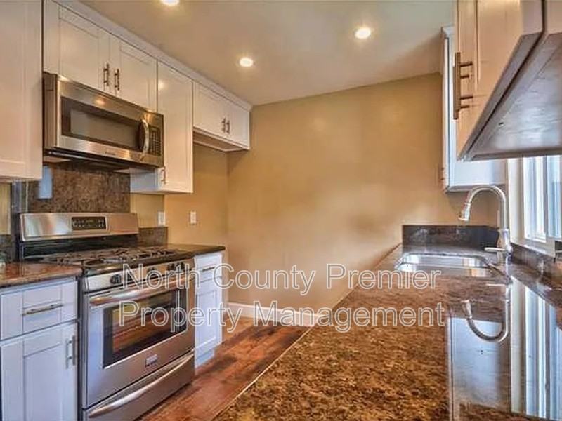 256 Juniper Ave - Photo 7 of 18