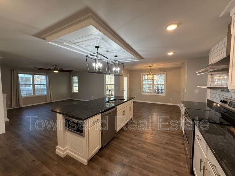 83 Kotata Ave - Photo 2 of 30