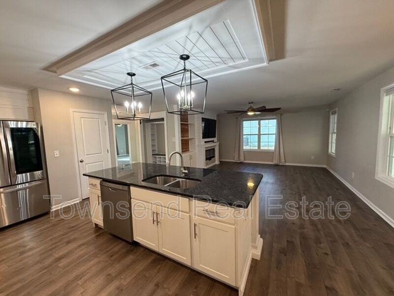 83 Kotata Ave - Photo 4 of 30