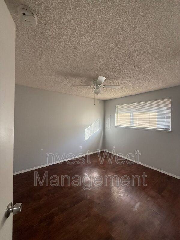 2815 Estreet #D - Photo 7 of 8